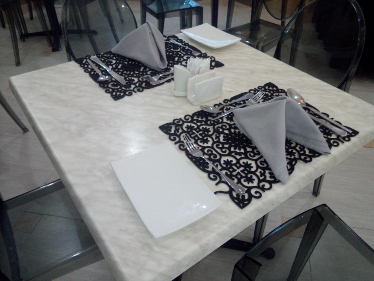 Chamiachi Hotel & Apartments Bamburi Luaran gambar