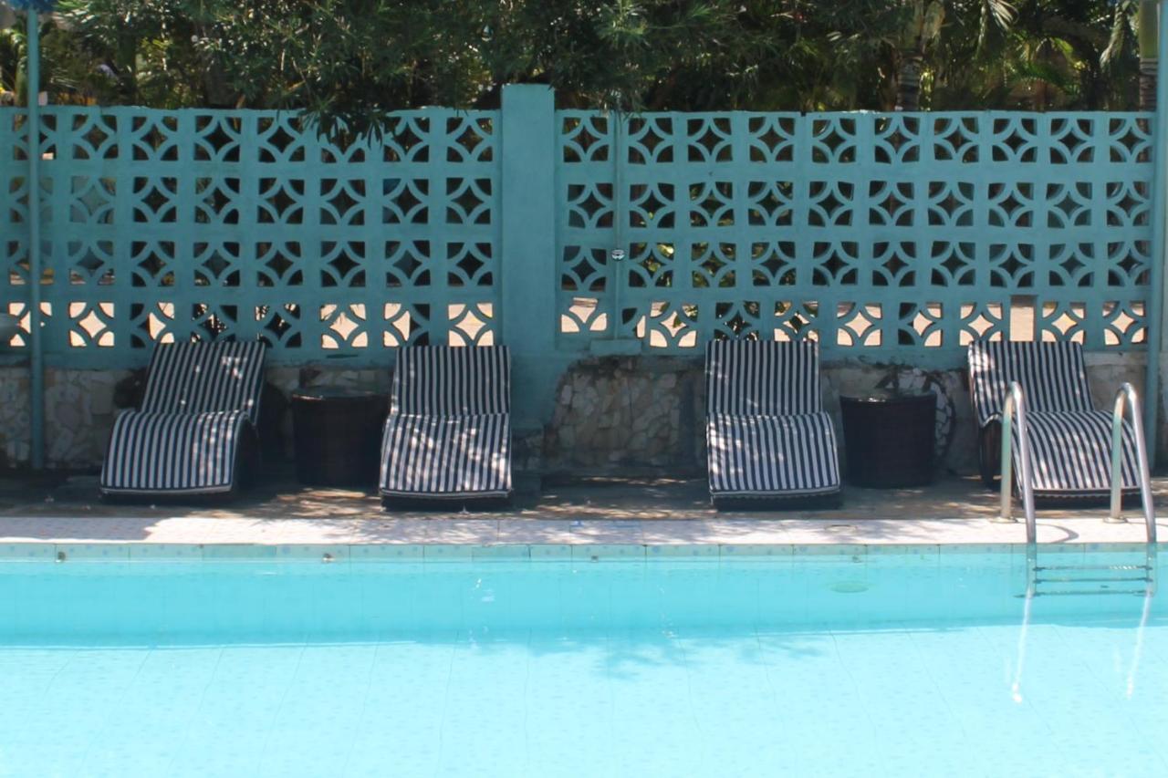 Chamiachi Hotel & Apartments Bamburi Luaran gambar