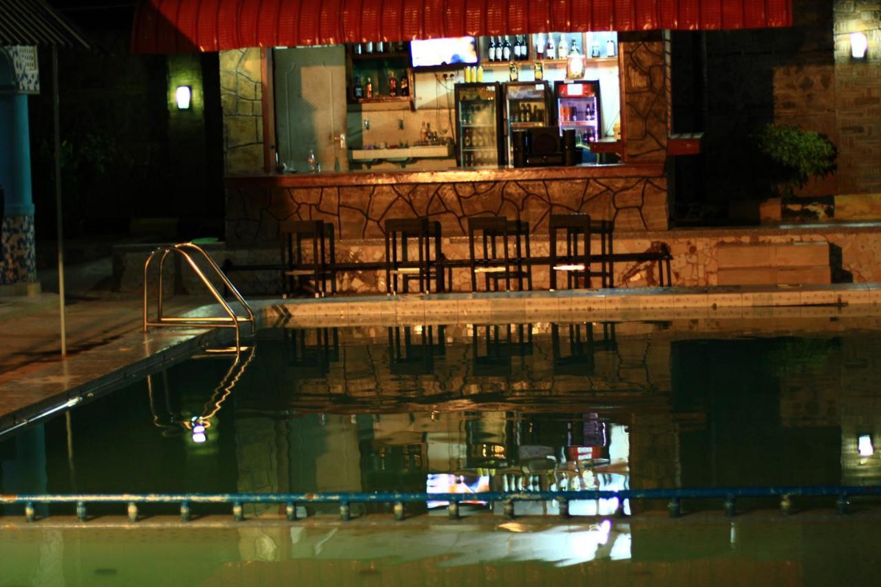 Chamiachi Hotel & Apartments Bamburi Luaran gambar