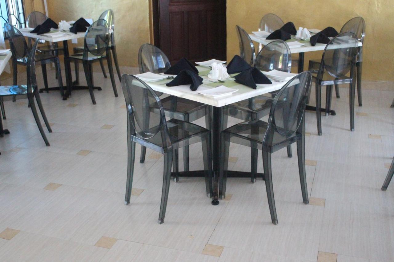 Chamiachi Hotel & Apartments Bamburi Luaran gambar