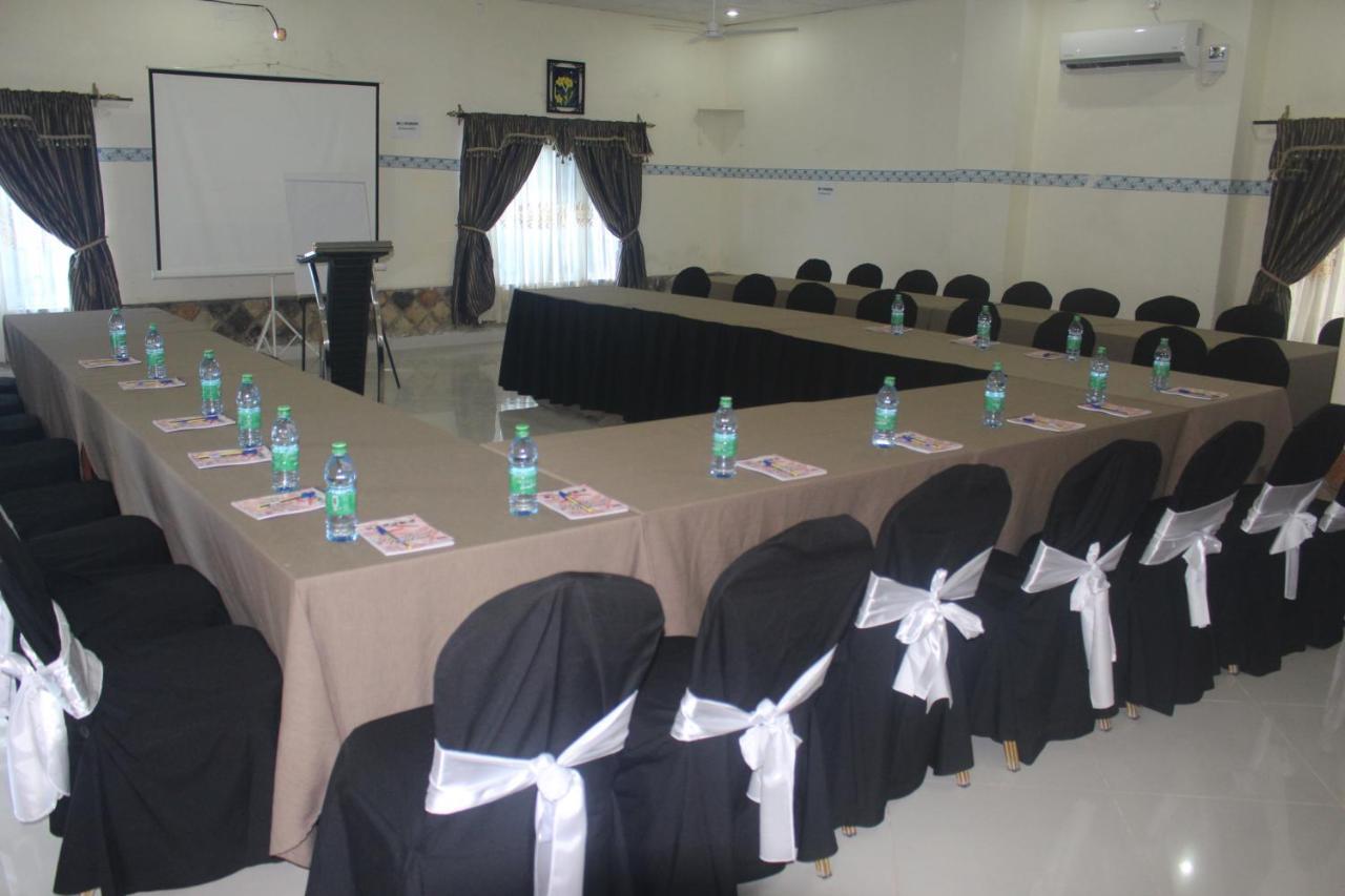 Chamiachi Hotel & Apartments Bamburi Luaran gambar