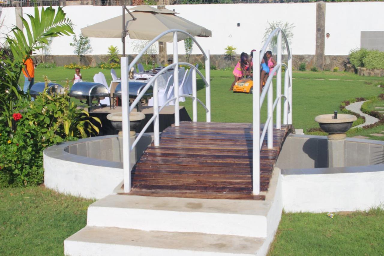 Chamiachi Hotel & Apartments Bamburi Luaran gambar