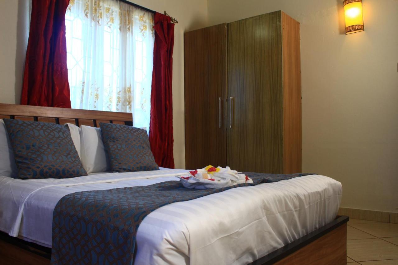 Chamiachi Hotel & Apartments Bamburi Luaran gambar